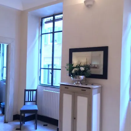 Apartment La Casa In Vetrina *