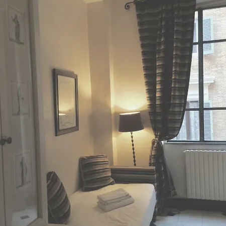 La Casa In Vetrina Apartment