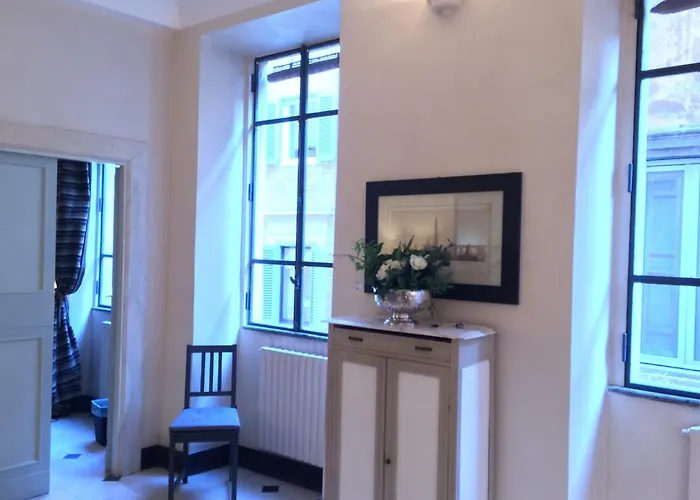 Apartment La Casa In Vetrina *