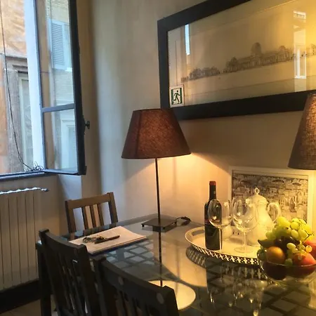La Casa In Vetrina